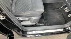 Skoda Karoq 1.5 TSI Sport Line 4x4 5dr DSG Petrol Estate